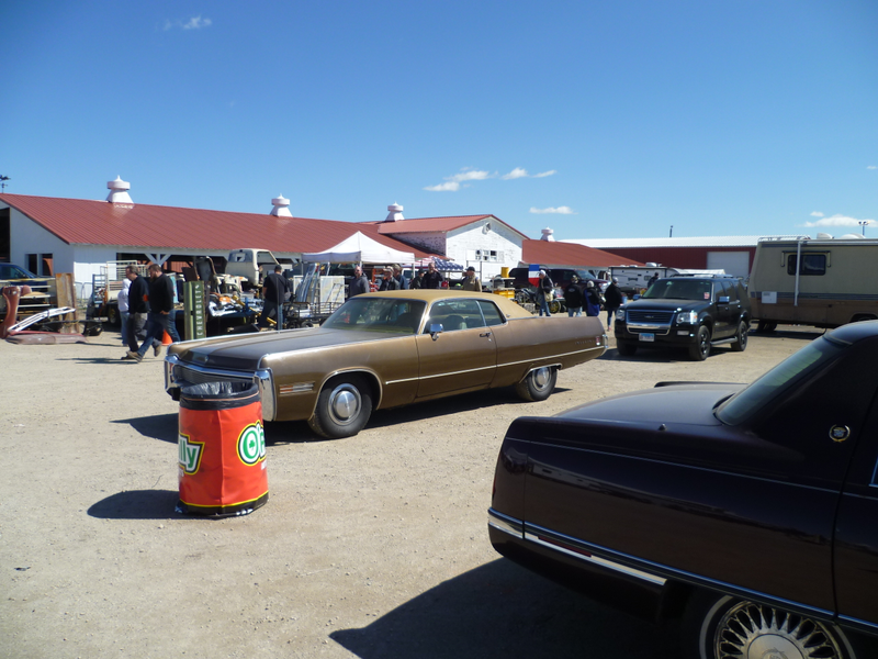 Illustration for article titled Jefferson Swap Meet (Photos)